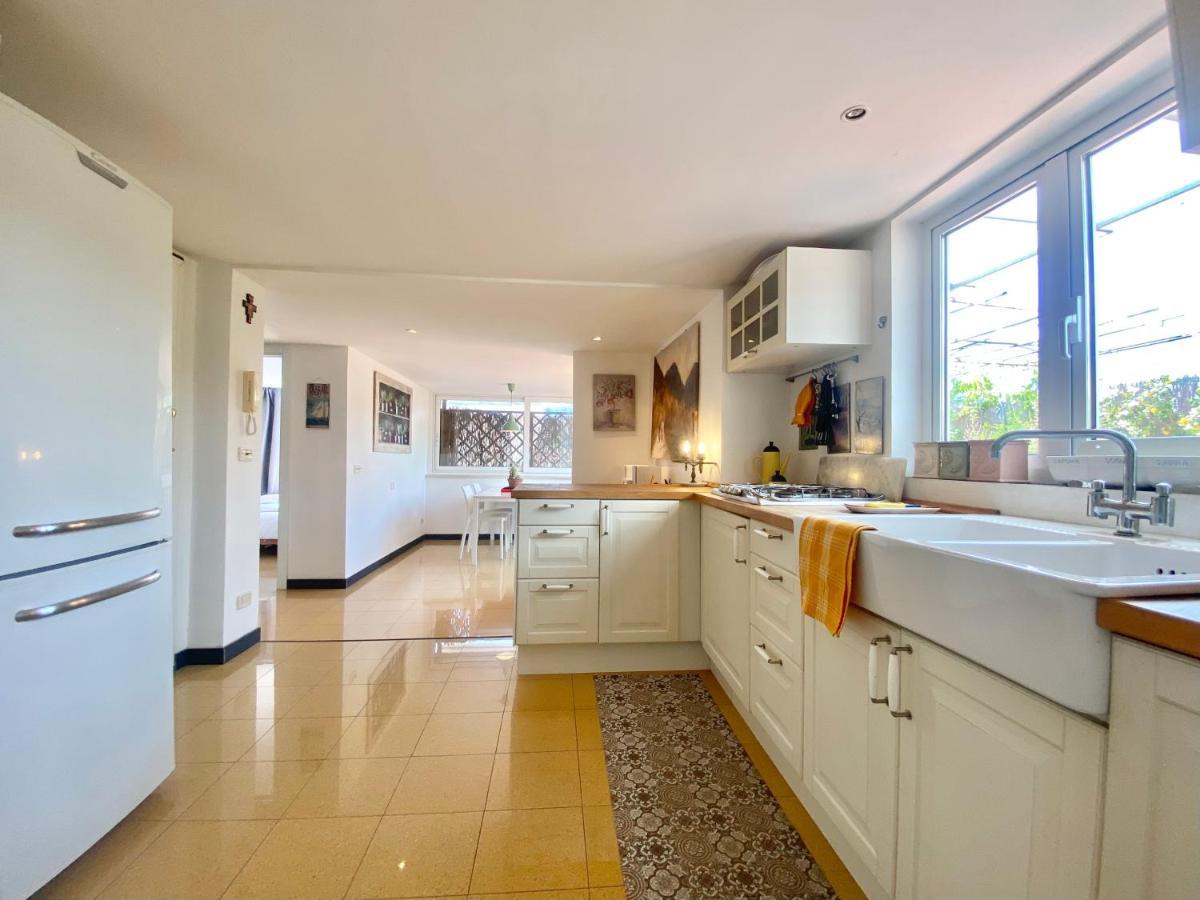 Casaviva - Apt With Terrace And Parking In Rapallo Bagian luar foto