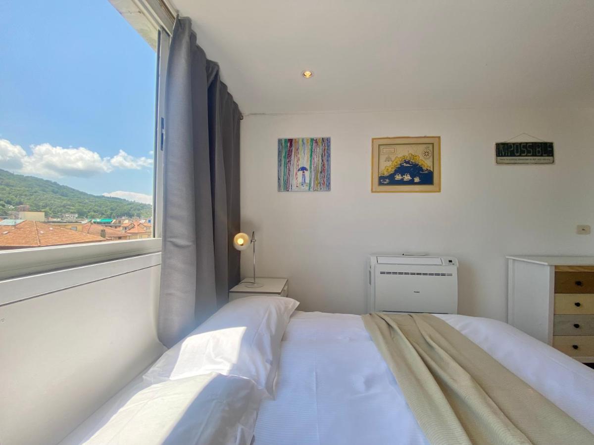 Casaviva - Apt With Terrace And Parking In Rapallo Bagian luar foto