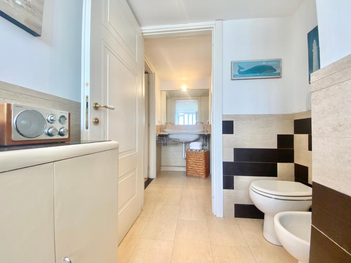 Casaviva - Apt With Terrace And Parking In Rapallo Bagian luar foto